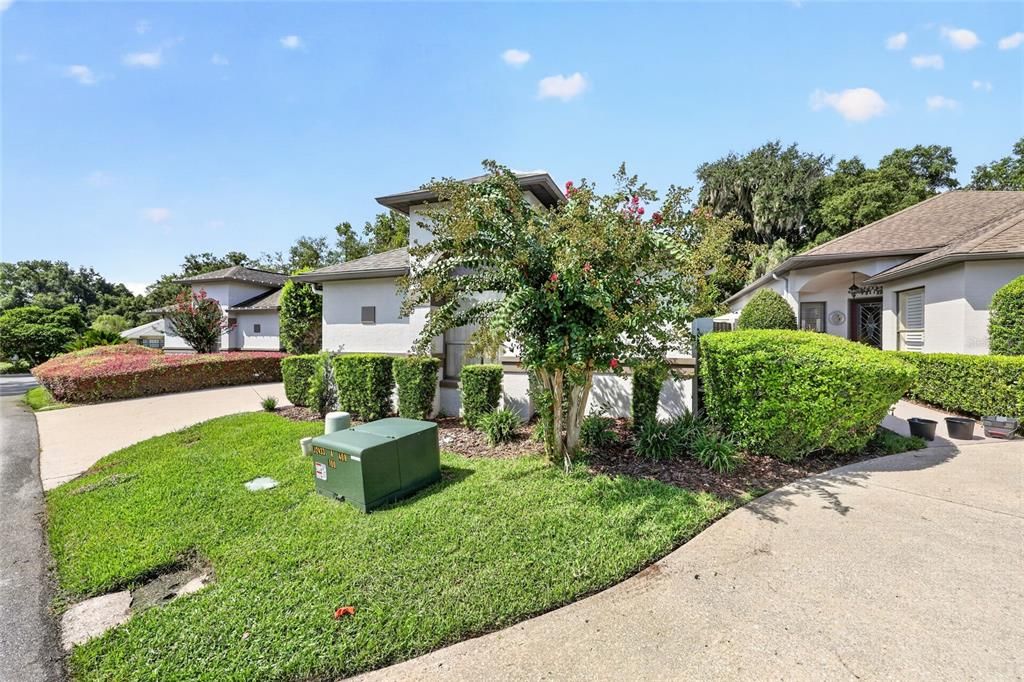 For Sale: $424,900 (3 beds, 2 baths, 2021 Square Feet)