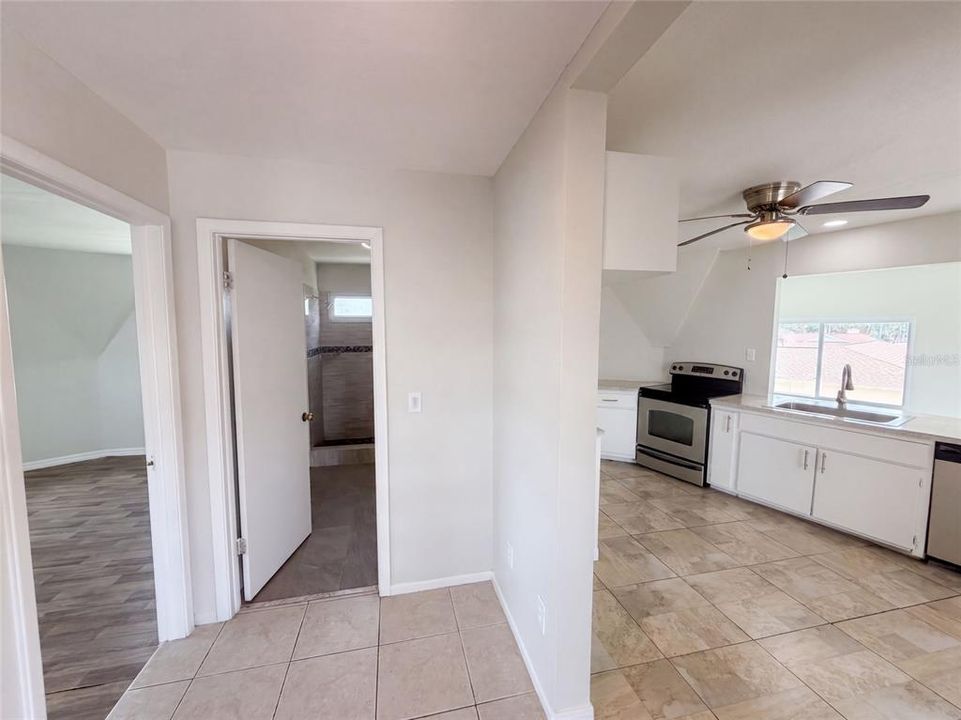 待售: $642,000 (5 贝兹, 3 浴室, 3022 平方英尺)