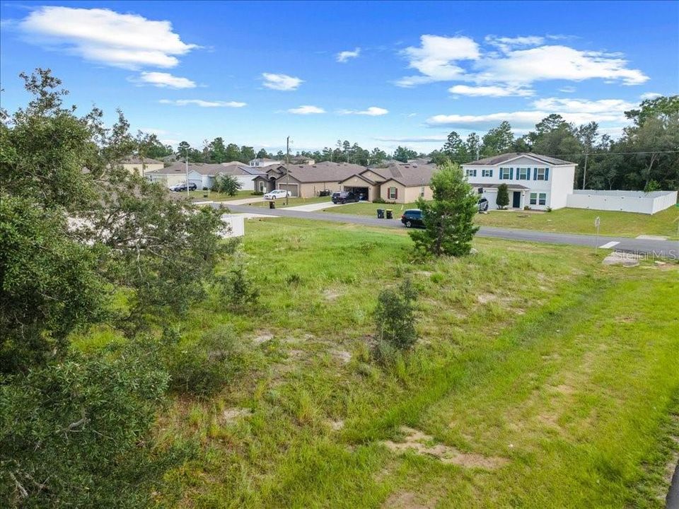 На продажу: $49,900 (0.17 acres)