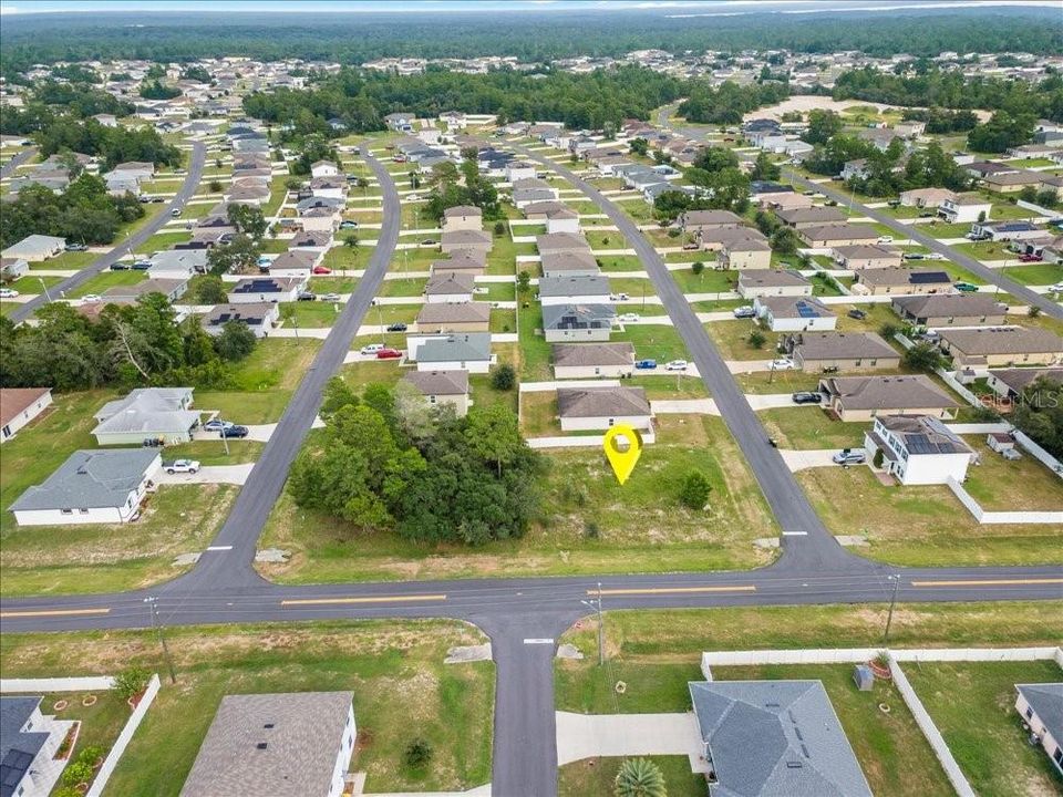 На продажу: $49,900 (0.17 acres)