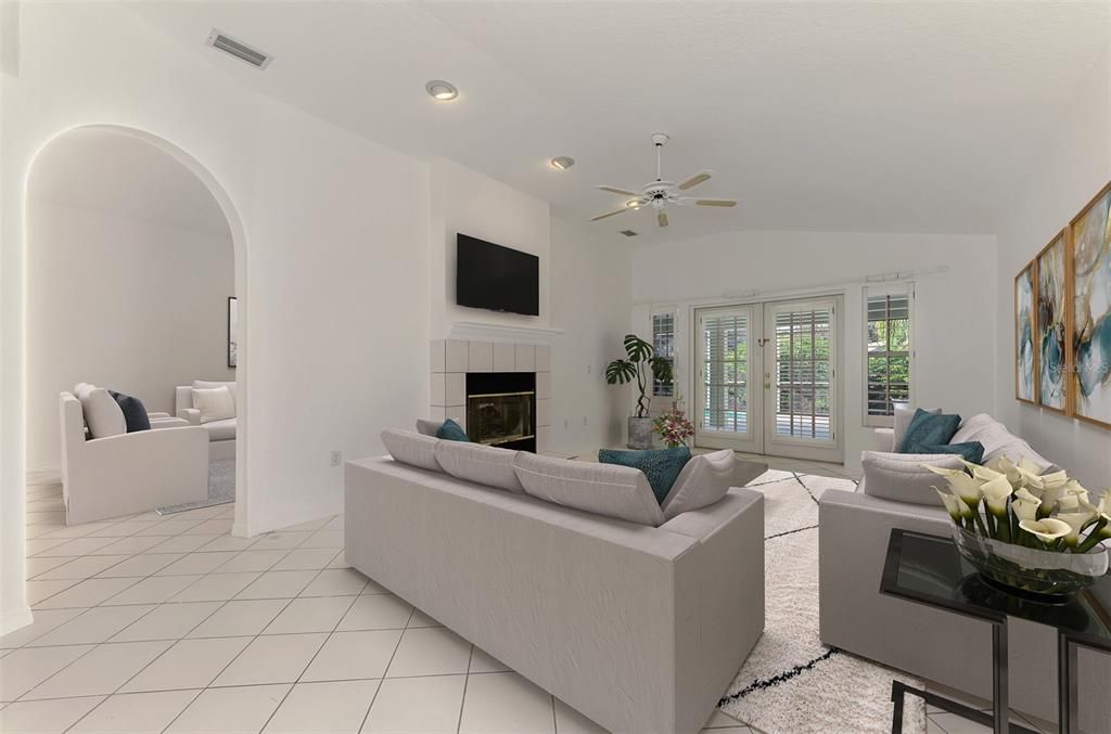 For Sale: $435,000 (2 beds, 2 baths, 2079 Square Feet)