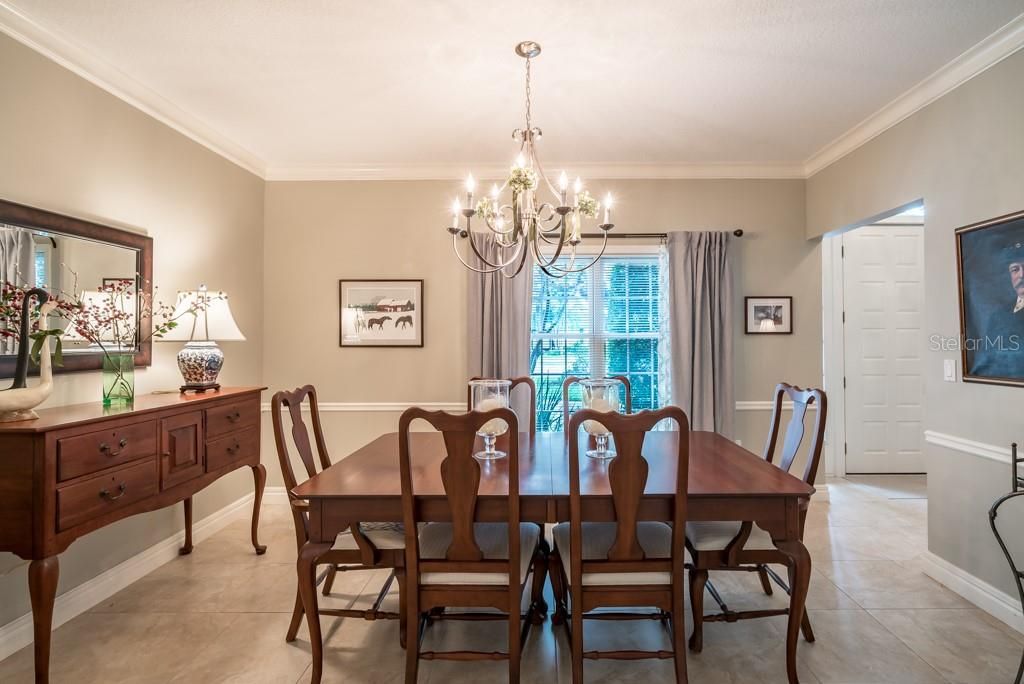 For Sale: $850,000 (4 beds, 2 baths, 3499 Square Feet)