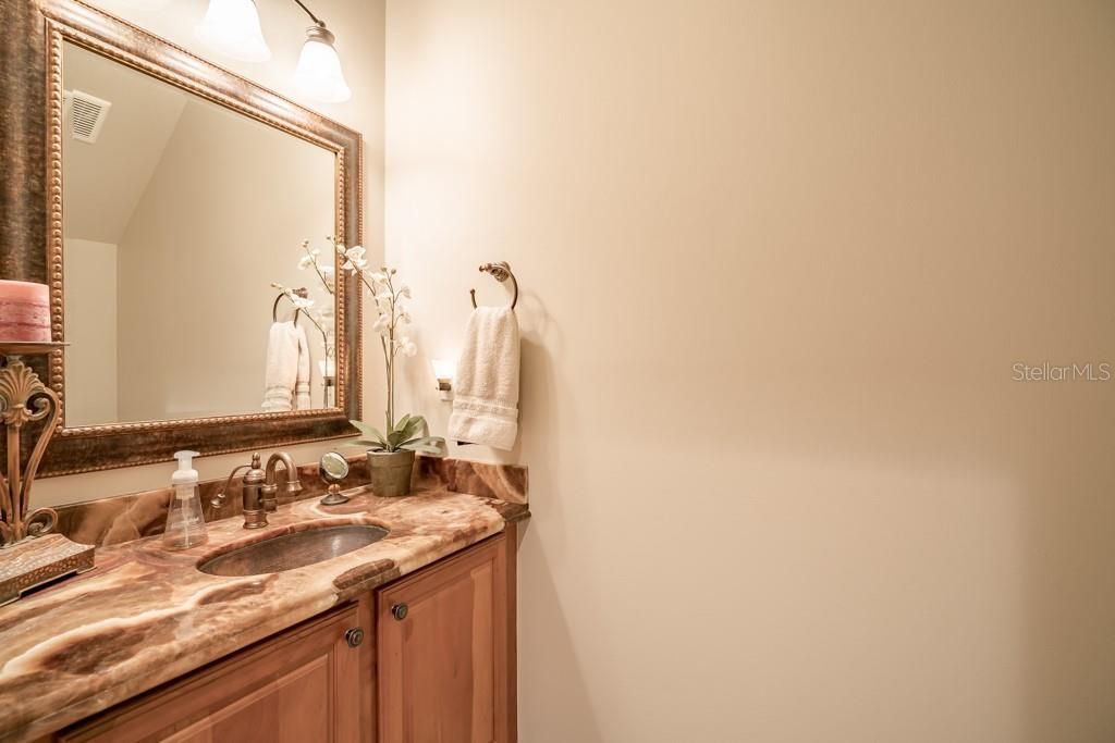 For Sale: $850,000 (4 beds, 2 baths, 3499 Square Feet)