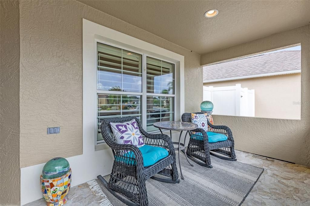 For Sale: $725,000 (3 beds, 2 baths, 1794 Square Feet)