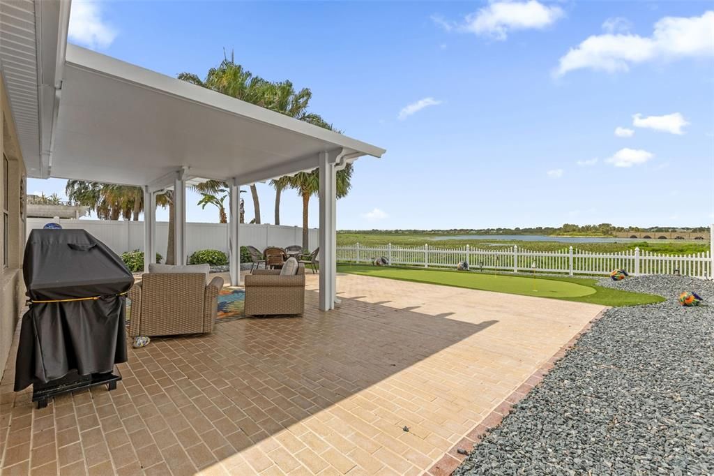For Sale: $725,000 (3 beds, 2 baths, 1794 Square Feet)