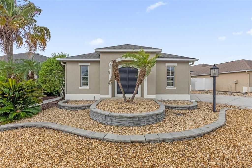 For Sale: $725,000 (3 beds, 2 baths, 1794 Square Feet)