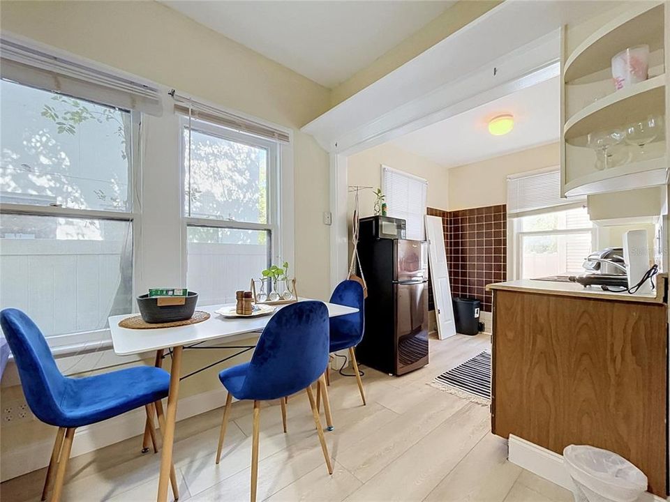 For Sale: $499,900 (3 beds, 2 baths, 2000 Square Feet)