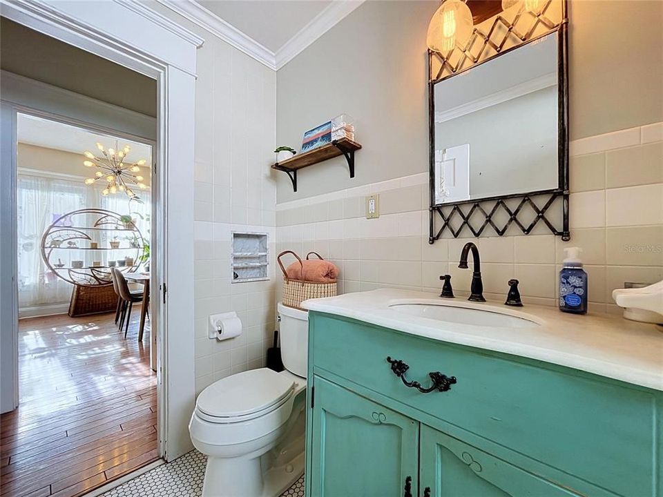 For Sale: $499,900 (3 beds, 2 baths, 2000 Square Feet)