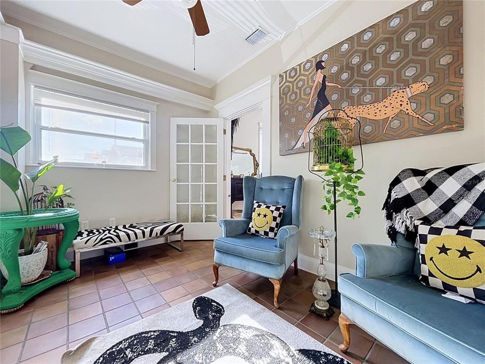For Sale: $499,900 (3 beds, 2 baths, 2000 Square Feet)