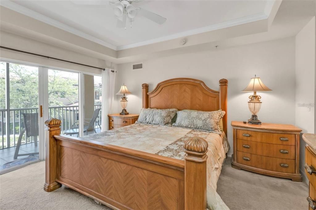 For Sale: $349,900 (3 beds, 2 baths, 1837 Square Feet)