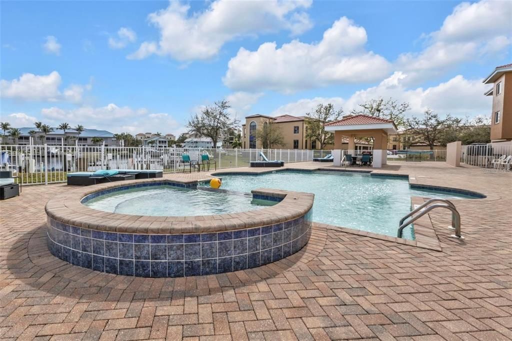 For Sale: $349,900 (3 beds, 2 baths, 1837 Square Feet)