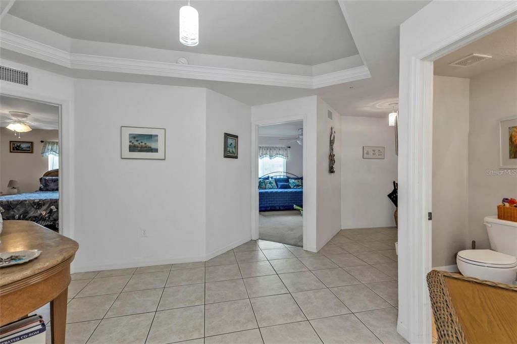 For Sale: $349,900 (3 beds, 2 baths, 1837 Square Feet)