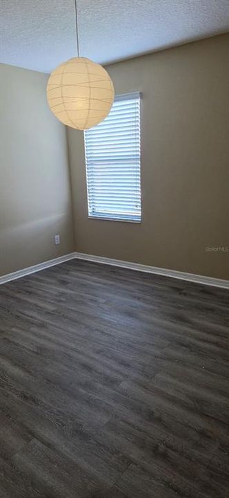 En Venta: $495,000 (4 camas, 2 baños, 2102 Pies cuadrados)