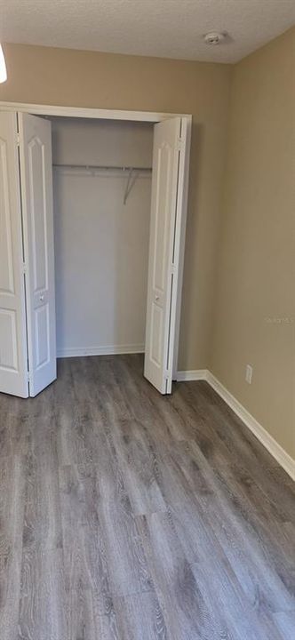 En Venta: $495,000 (4 camas, 2 baños, 2102 Pies cuadrados)