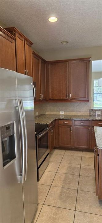 En Venta: $495,000 (4 camas, 2 baños, 2102 Pies cuadrados)