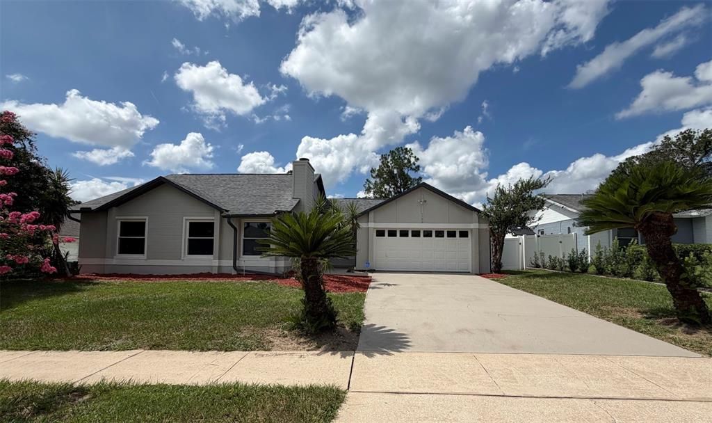 For Sale: $367,000 (3 beds, 2 baths, 1528 Square Feet)
