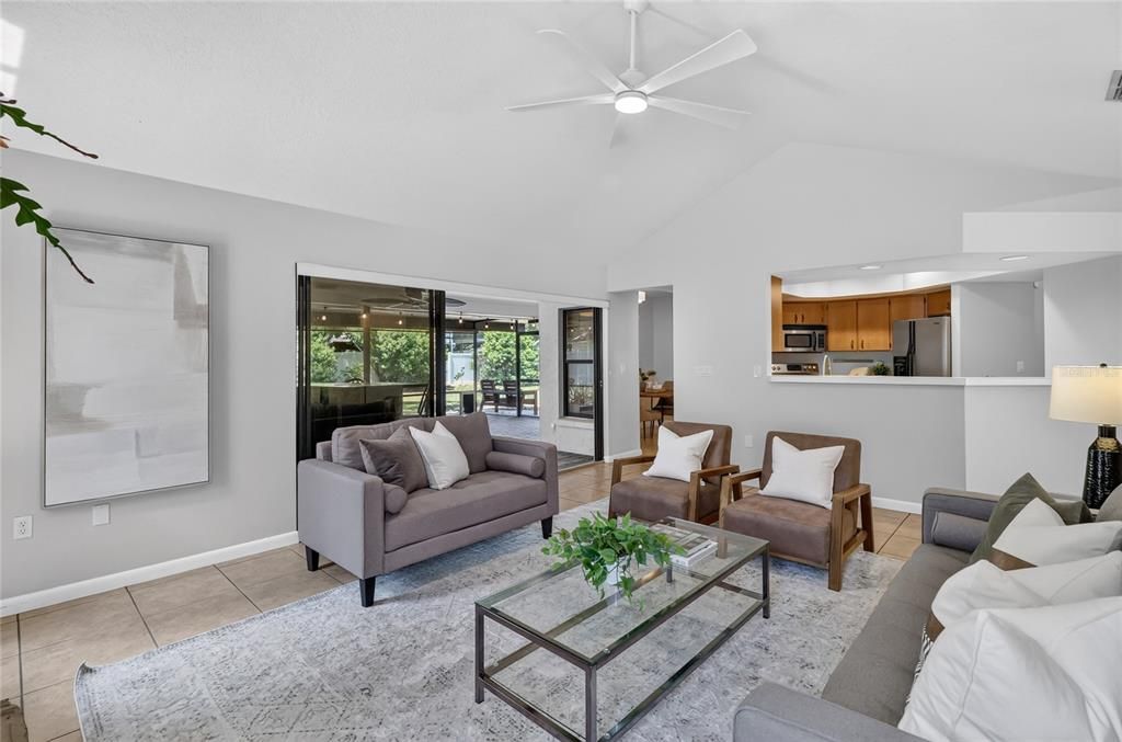 Active With Contract: $309,000 (3 beds, 2 baths, 1659 Square Feet)
