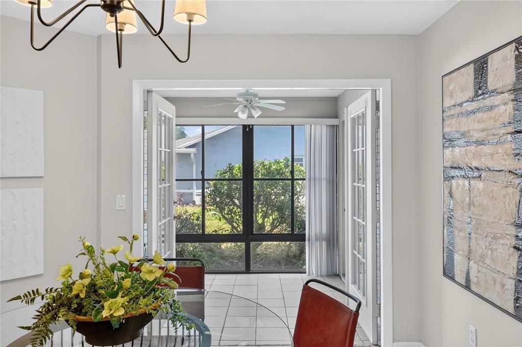 Active With Contract: $309,000 (3 beds, 2 baths, 1659 Square Feet)