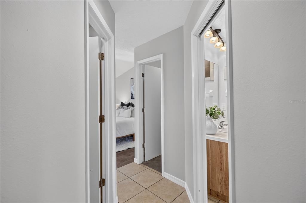 Active With Contract: $309,000 (3 beds, 2 baths, 1659 Square Feet)