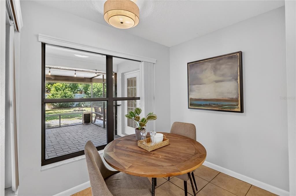 Active With Contract: $309,000 (3 beds, 2 baths, 1659 Square Feet)