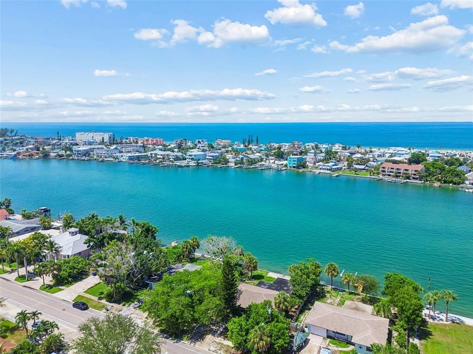На продажу: $1,150,000 (4 спален, 3 ванн, 2363 Квадратных фут)