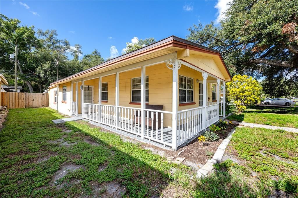 En Venta: $315,000 (2 camas, 2 baños, 1277 Pies cuadrados)