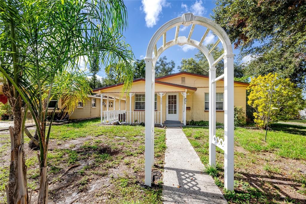 En Venta: $315,000 (2 camas, 2 baños, 1277 Pies cuadrados)