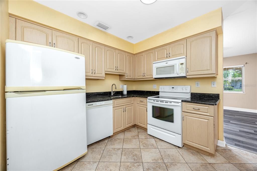 En Venta: $315,000 (2 camas, 2 baños, 1277 Pies cuadrados)