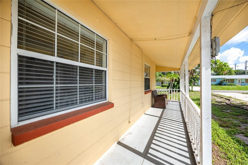 En Venta: $315,000 (2 camas, 2 baños, 1277 Pies cuadrados)