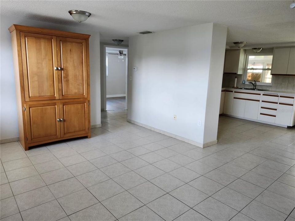 En Venta: $265,000 (2 camas, 2 baños, 1066 Pies cuadrados)