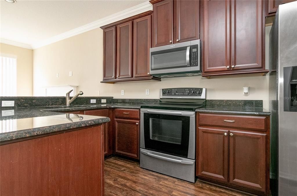 En Renta: $2,395 (3 camas, 2 baños, 1519 Pies cuadrados)