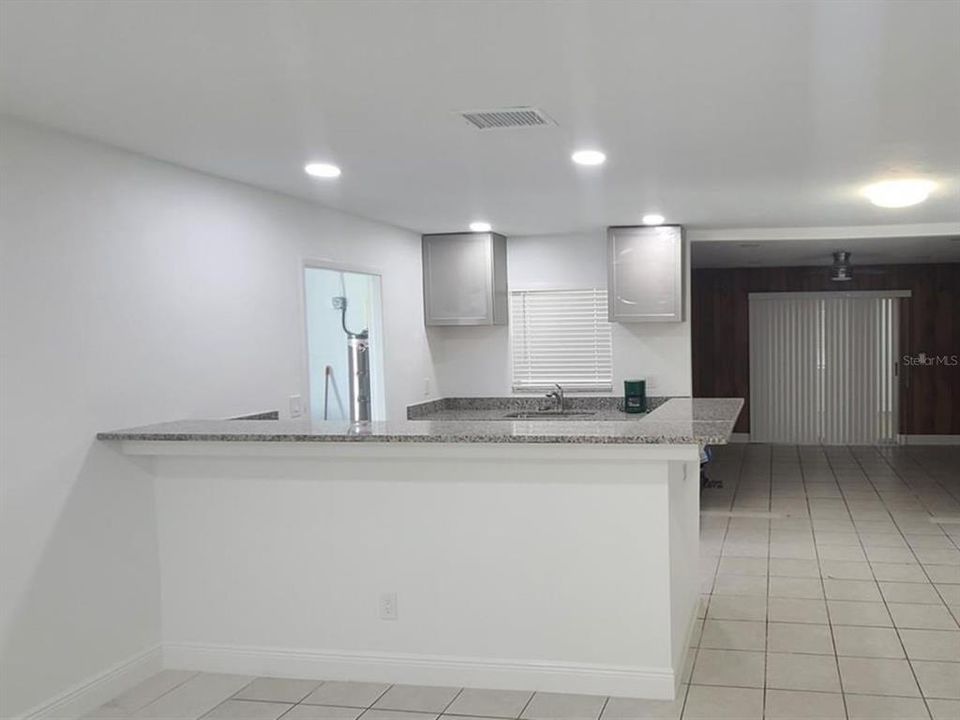 En Renta: $2,750 (3 camas, 2 baños, 1366 Pies cuadrados)
