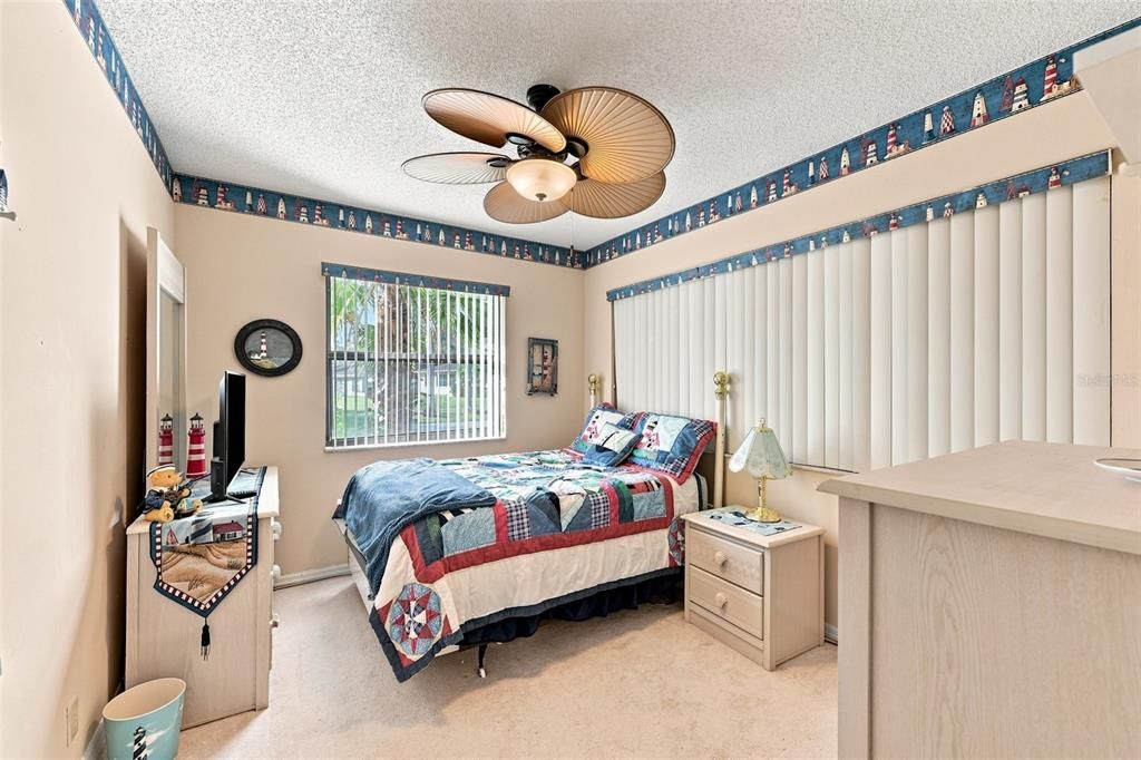 For Sale: $205,000 (2 beds, 2 baths, 1638 Square Feet)