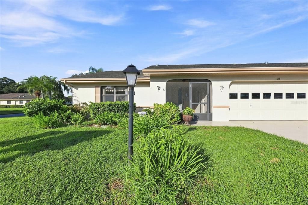 For Sale: $205,000 (2 beds, 2 baths, 1638 Square Feet)