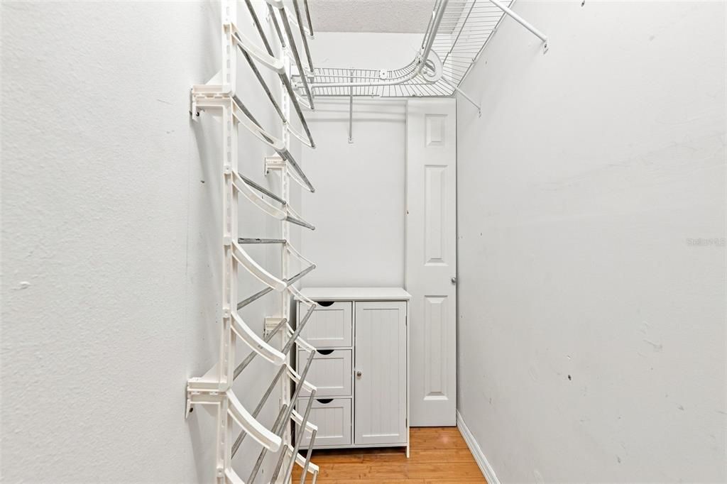 For Sale: $205,000 (2 beds, 2 baths, 1638 Square Feet)