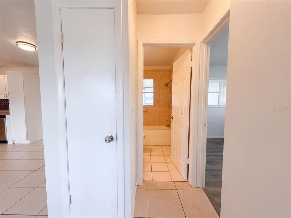 For Sale: $243,000 (3 beds, 2 baths, 1476 Square Feet)