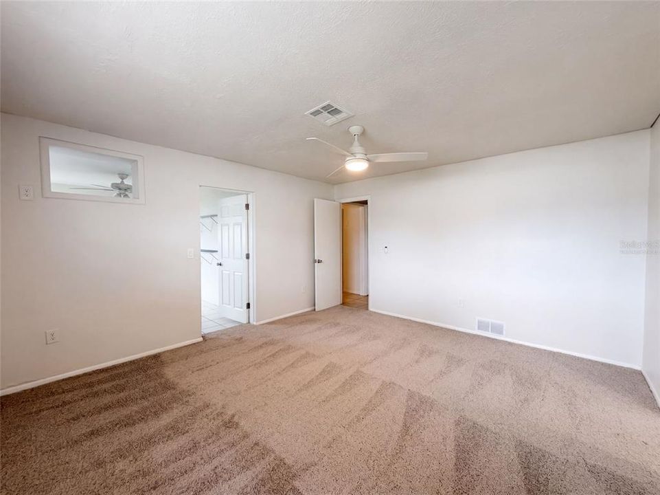 For Sale: $243,000 (3 beds, 2 baths, 1476 Square Feet)