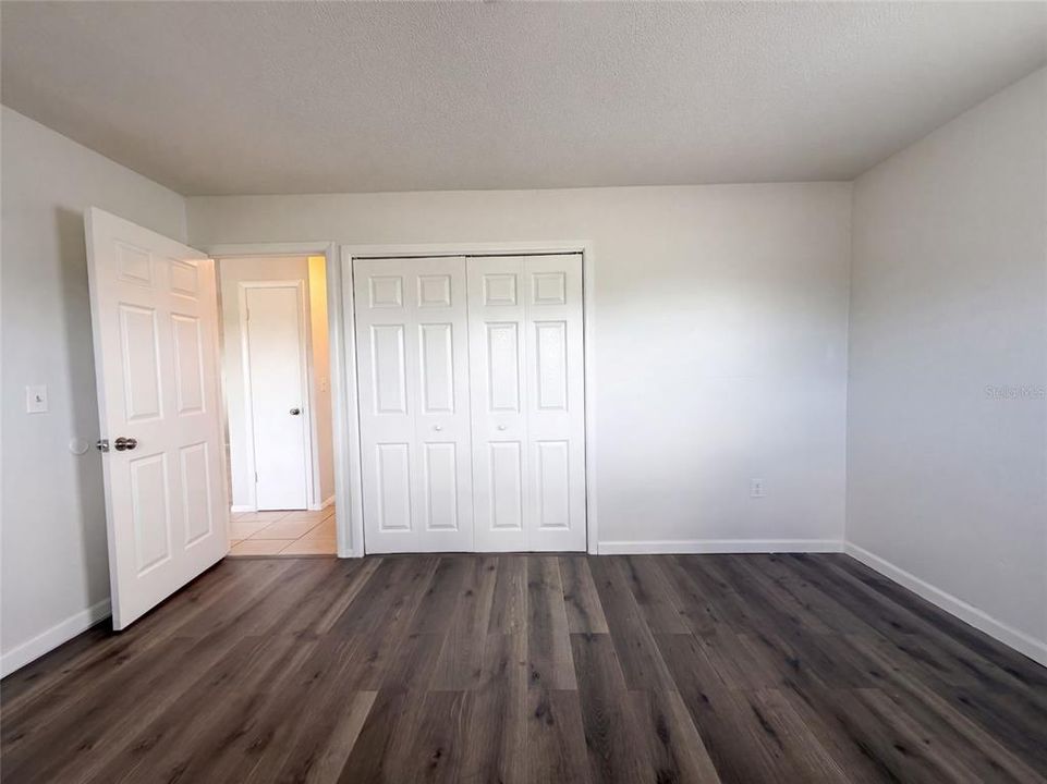 For Sale: $243,000 (3 beds, 2 baths, 1476 Square Feet)