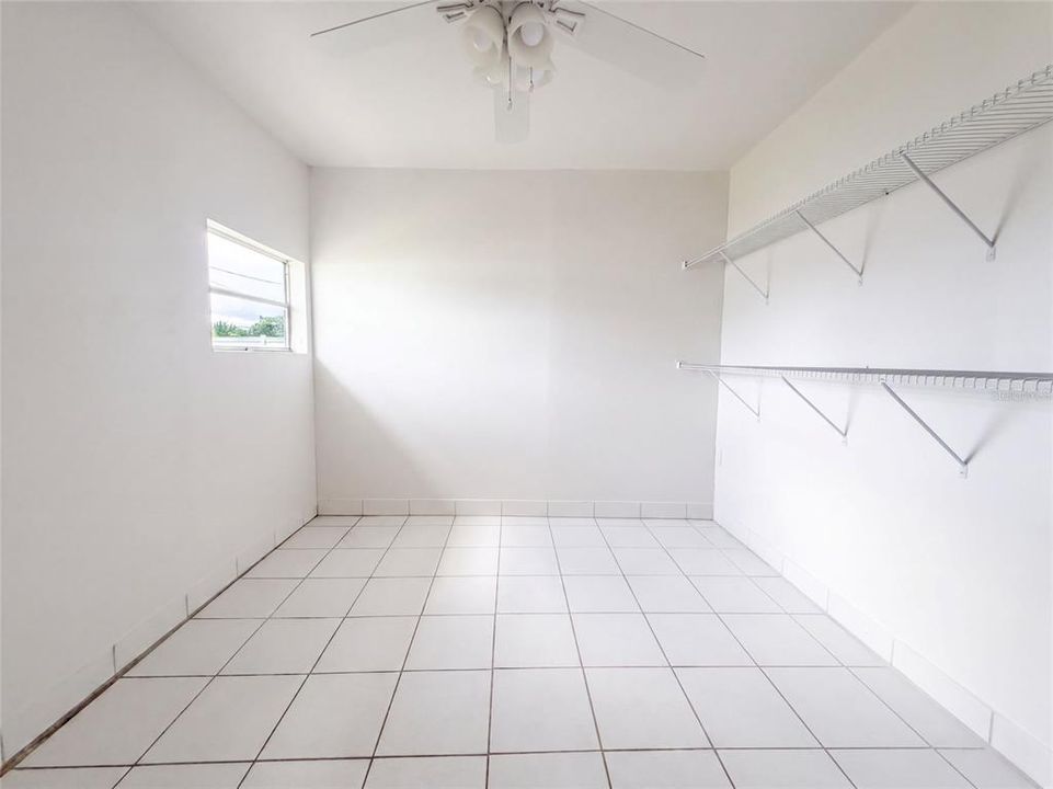 For Sale: $243,000 (3 beds, 2 baths, 1476 Square Feet)