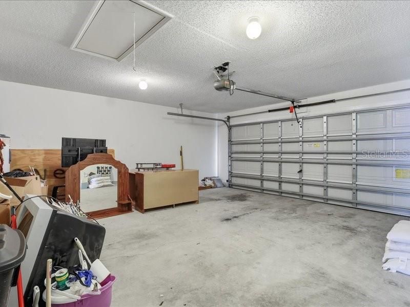 En Venta: $320,000 (4 camas, 3 baños, 2123 Pies cuadrados)