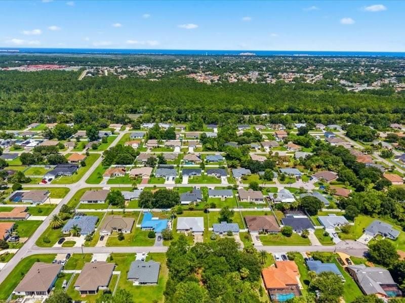 En Venta: $320,000 (4 camas, 3 baños, 2123 Pies cuadrados)