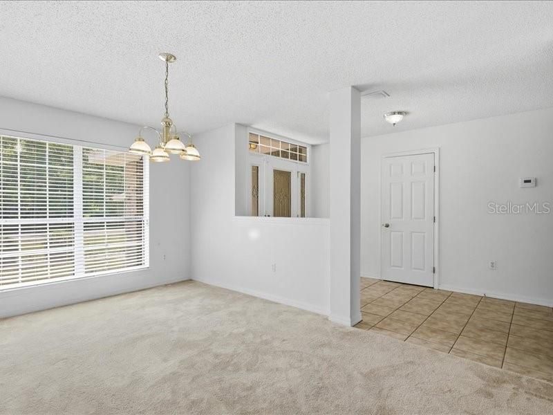 En Venta: $320,000 (4 camas, 3 baños, 2123 Pies cuadrados)