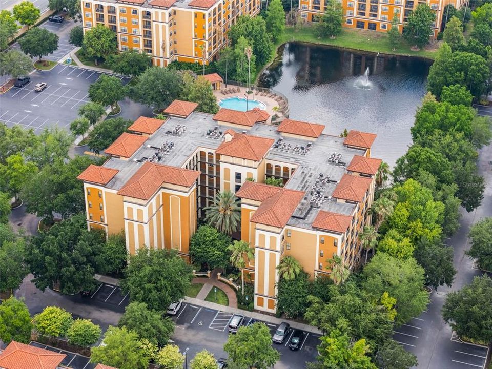 На продажу: $160,000 (2 спален, 2 ванн, 957 Квадратных фут)