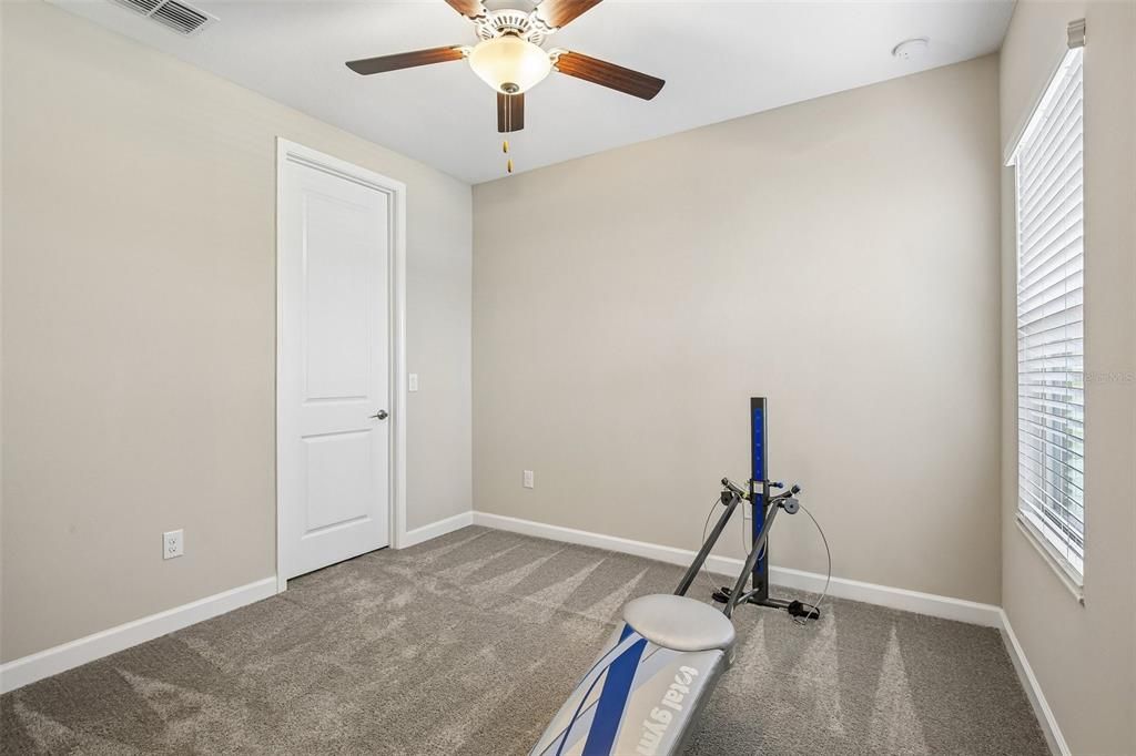For Sale: $535,000 (5 beds, 3 baths, 3104 Square Feet)
