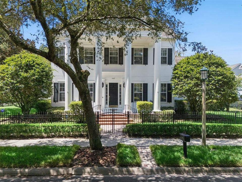 En Venta: $2,399,000 (6 camas, 5 baños, 4620 Pies cuadrados)