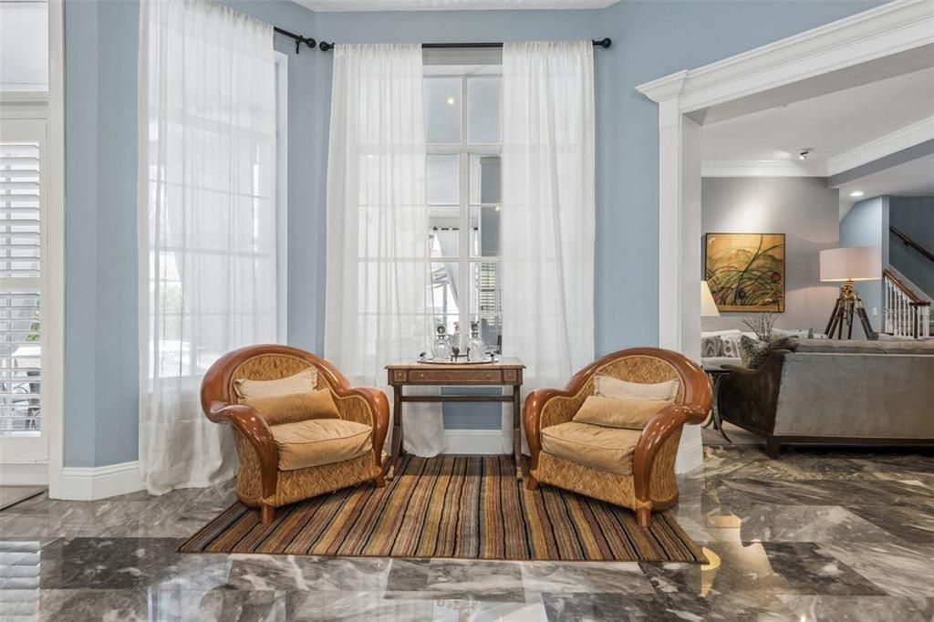 En Venta: $2,399,000 (6 camas, 5 baños, 4620 Pies cuadrados)