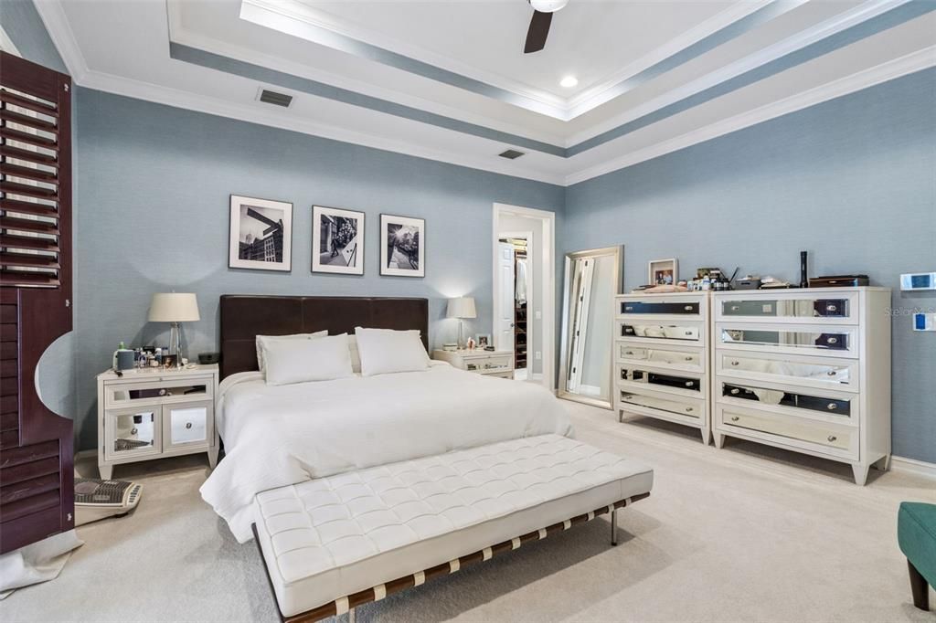 En Venta: $2,399,000 (6 camas, 5 baños, 4620 Pies cuadrados)