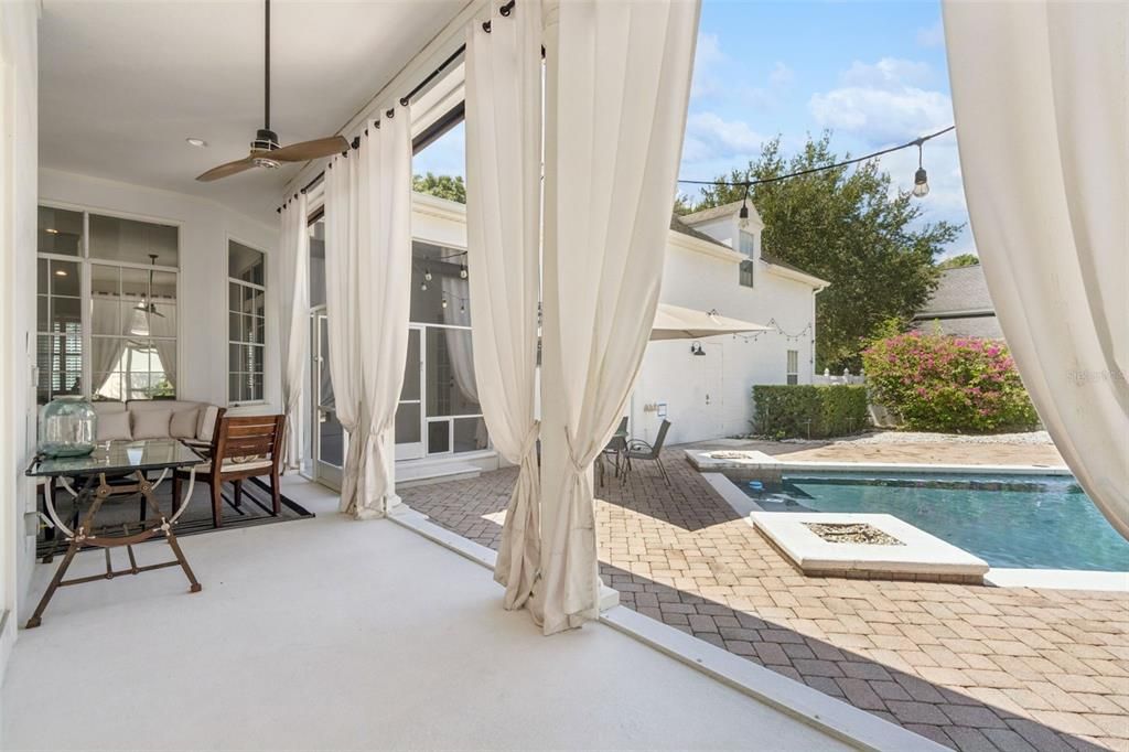 En Venta: $2,399,000 (6 camas, 5 baños, 4620 Pies cuadrados)