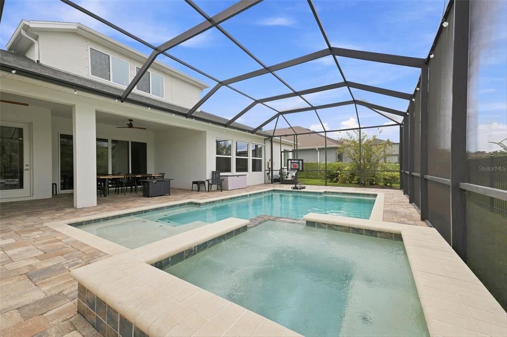 For Sale: $949,999 (4 beds, 3 baths, 3279 Square Feet)