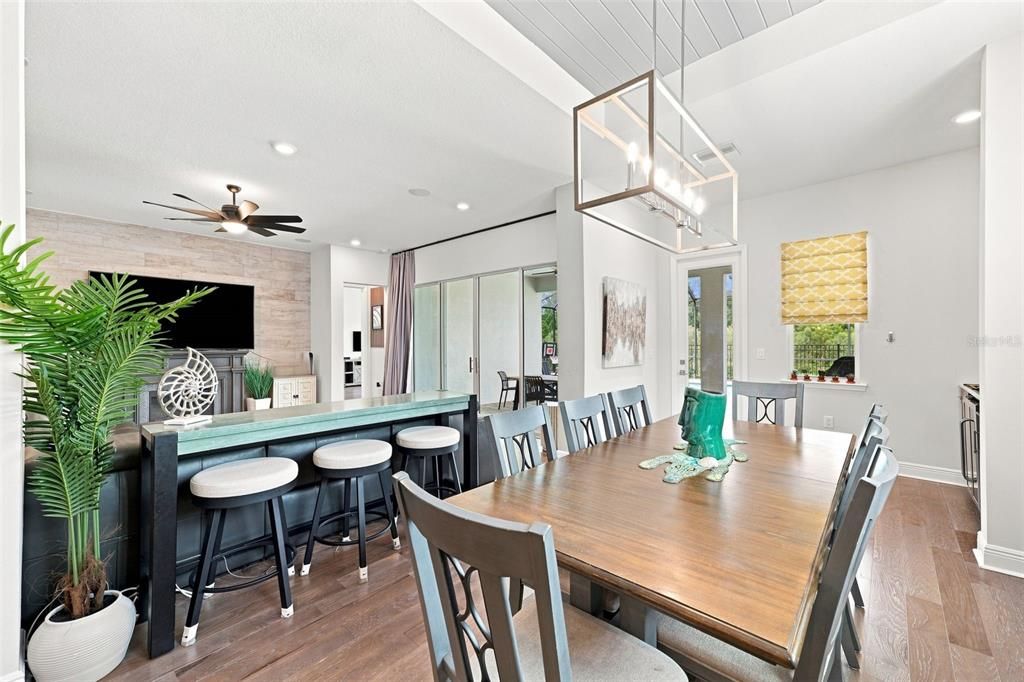 For Sale: $949,999 (4 beds, 3 baths, 3279 Square Feet)
